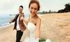 这对夫妇在海边拍照