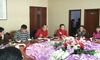 你想在订婚时购买内衣吗?