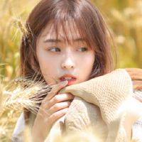 人们总是留一段距离，保持重型的黄道带