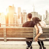 如何约会12星男性不会被拒绝