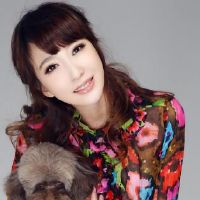 没有化​​妆，你尴尬地走出星座