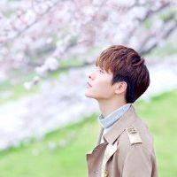 愿意制作一个鞠躬头的黄道带人