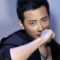 对于朋友来说,你可以在你女朋友里有一个黄道带人。