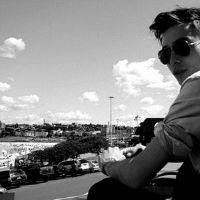 如果你有钱,那将变得糟糕。这些明星男人可能很高。