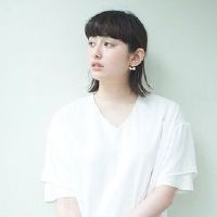 表面是善良的，心脏是黑暗和有毒的黄道带女性