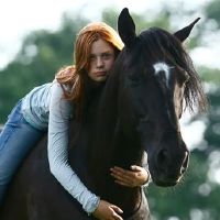 耐压耐胁迫，一点压力被击倒