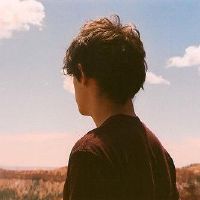 与情人撒谎的定制星座男性