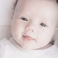 女婴的名字在2021年7月22日美丽