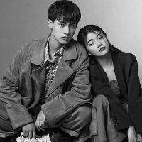 亲密的男朋友,一个女朋友