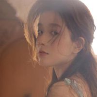 面对感情的感情“永不只是”:我不觉得它,这是毫无用处的斗争。