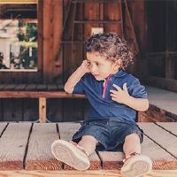 2022年男孩的生命欣赏男孩在中国日历的第三天可能