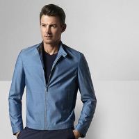 举手的四名中国佐治人