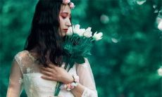 在情人节给女性送什么礼物才最符合她们的喜好:探讨相片作为礼物的优越性和第5种最贴合的选择
