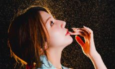 如何在微信与女孩子聊天时避免无聊的话题?