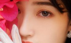 如何在酒吧中巧妙搭讪女性,轻松擒获妹子的芳心?