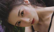 如何在约会中创造自然的接触和拥抱机会,提高情感亲密度?