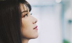 当男人遇到真爱时的兆头:那个人会包容你的一切,包括你的缺点和瑕疵