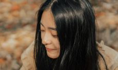 婚姻外的情人发来的早晨问候短信让我感到非常幸福