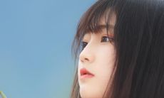 通过真挚的感情表达和行动来挽回女友的成功策略,将真实情感传递给女生,令其无法抗拒,从而达成重修旧好的目标
