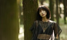 女生和QQ聊天:以幽默话题为纽带,享受轻松愉悦的交流时光