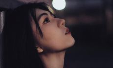 如何在相亲中顺畅地与女生展开首次会面交流:精心准备乃必要之举