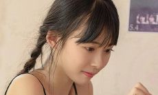 如何让QQ聊天与妹子达到互动的秘诀:聊天中寻找与其相关的有趣话题,避免尴尬的聊天场面!