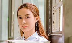 约会亲女生技巧,教你自然而然地亲吻她