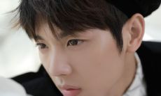 男人要怎样征服女人 要有这几张筹码...